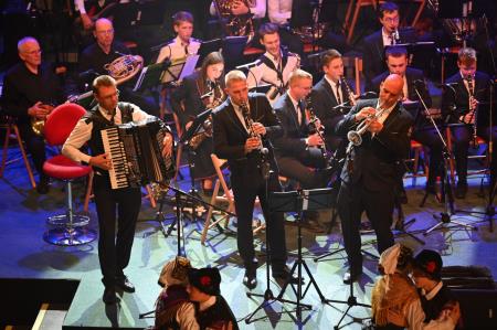 Godbeni narodnozabavni ansambel